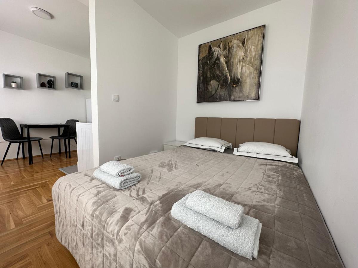 Aura Apartment Belgrade Exterior photo