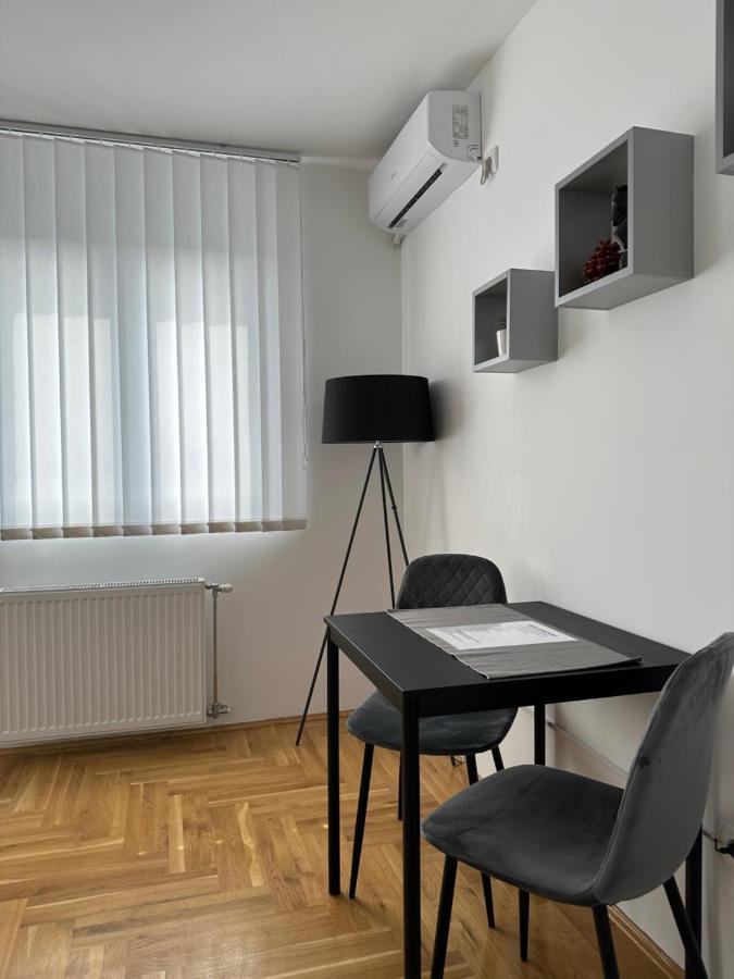 Aura Apartment Belgrade Exterior photo